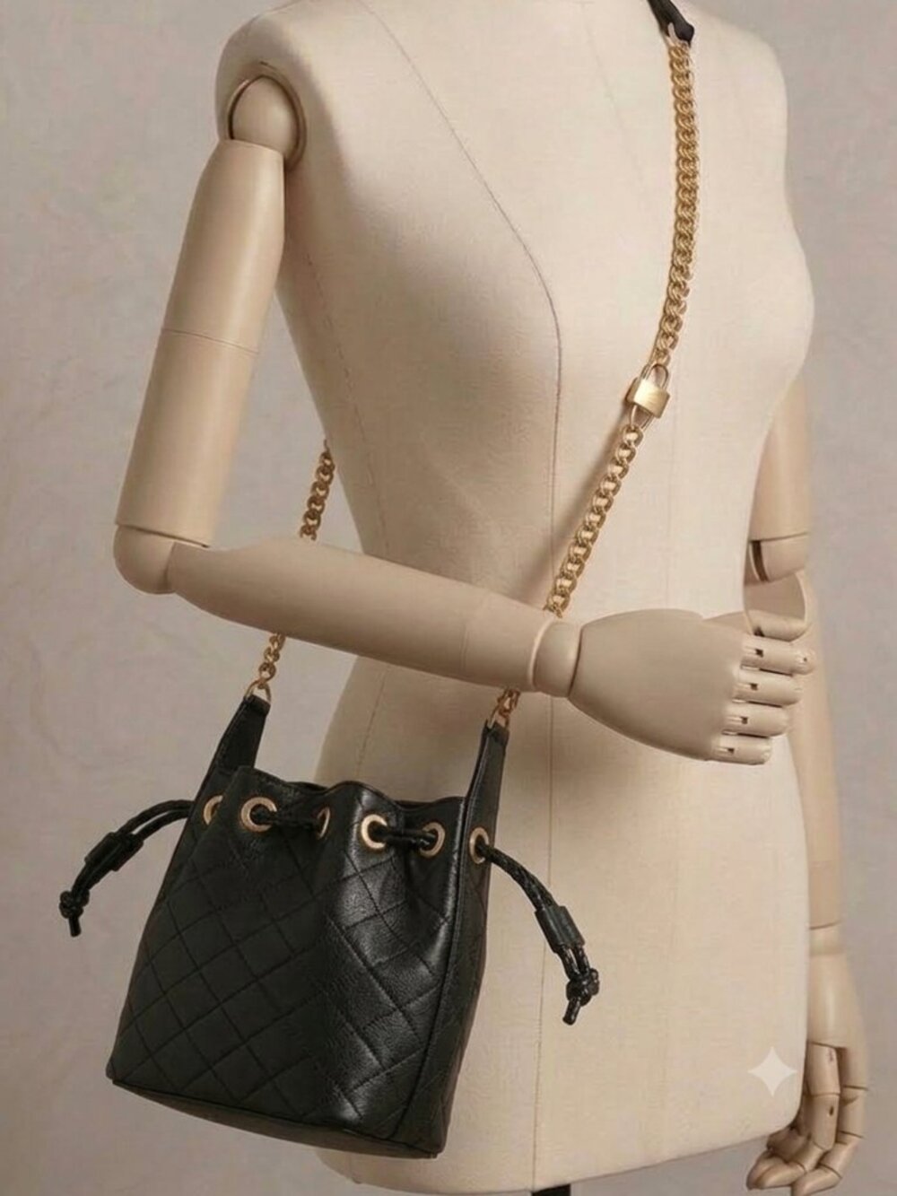 Bucket black bag